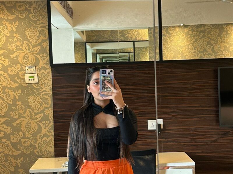 Low Rate Call Girls In Yusuf Sarai Delhi | 9999239489