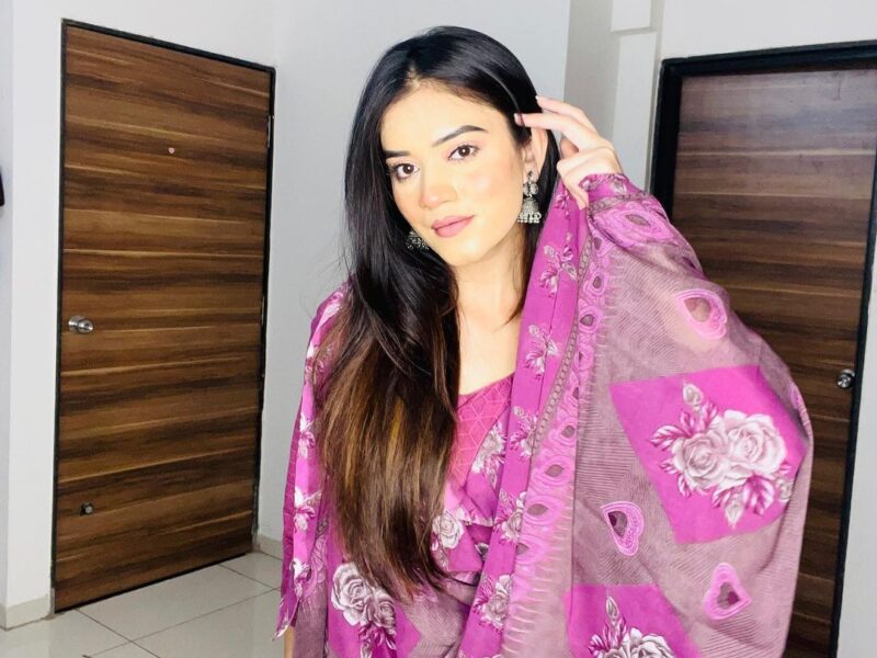 Rꦿyal Delhi Hotel 8448380779 -The Surya Hotel Call Girls Agency In Delhi