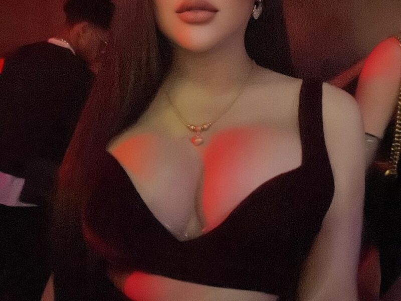 Rꦿyal Delhi Hotel 8448380779 -Aloft New Delhi Aerocity Call Girls Agency In Delhi