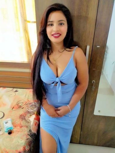 RꦿYL)ഇ⇄Call Girls In Dwarka Mor ⫸9711147426 ⫸ Escorts Service